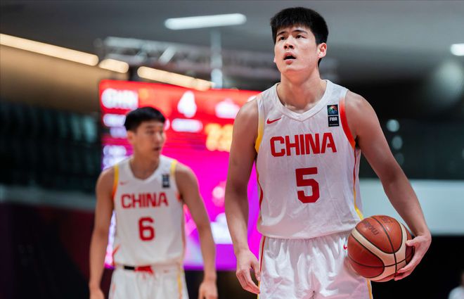 2胜5负第13名，这次U19男篮队史什么水平？不怕输球就怕不明不白